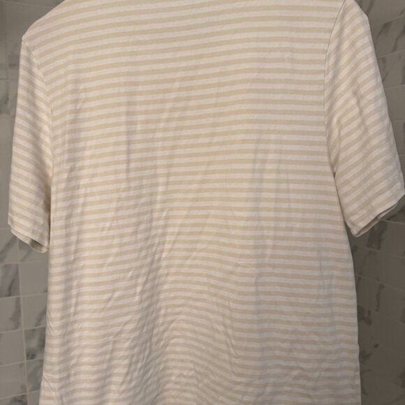 Lululemon White Short Sleeve Shirt with Stripes – Medium – Great Condition - Picture 2 of 3